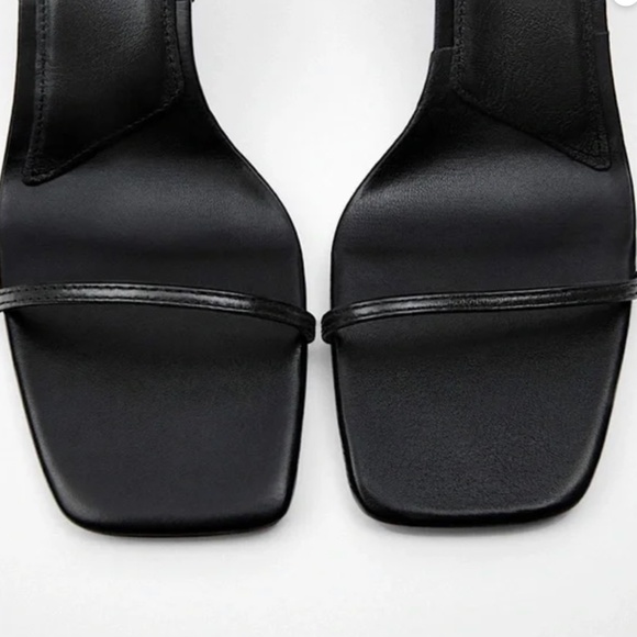 NWT, ZARA BLACK MINIMALIST HEELED LEATHER SANDALS, 8 - Picture 5 of 5